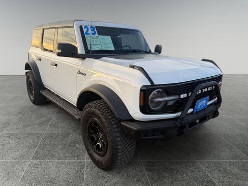 Used 2023 Ford Bronco Wildtrak image 7
