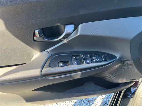 Used 2019 Hyundai Veloster Turbo R-Spec image 19