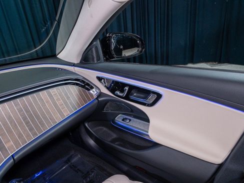 New 2026 Mercedes-Benz E 350 4MATIC Sedan image 24