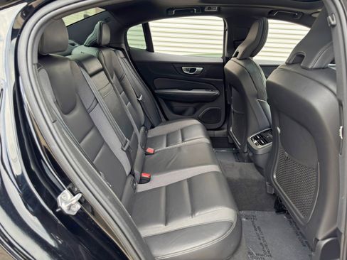 Used 2021 Volvo S60 T6 R-Design AWD/4WD image 38