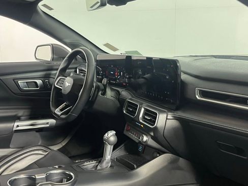Used 2024 Ford Mustang GT Premium image 25