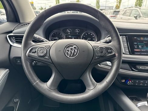Used 2018 Buick Enclave Premium w/ Experience Buick Package AWD/4WD image 18