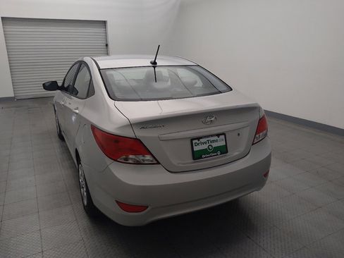 Used 2017 Hyundai Accent SE image 6