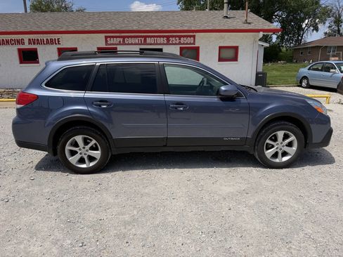 Used 2014 Subaru Outback 2.5i Premium AWD/4WD image 2