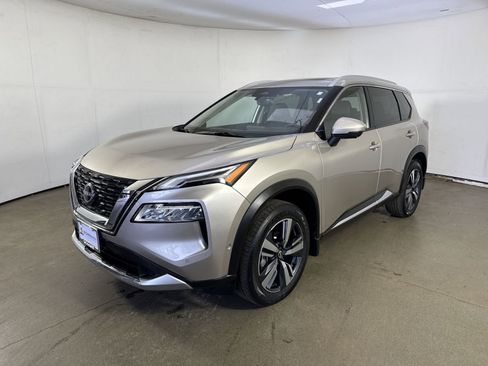 Certified 2023 Nissan Rogue Platinum image 25