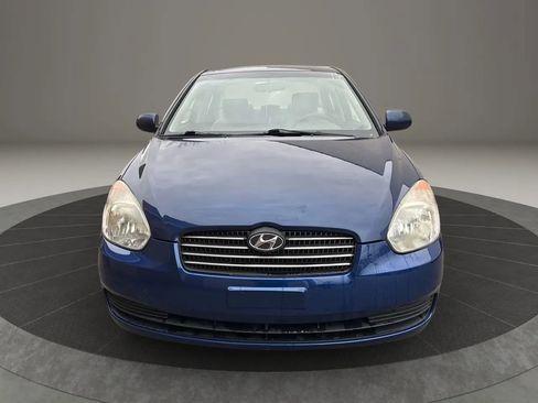 Used 2010 Hyundai Accent GLS w/ Premium Pkg 4 image 2