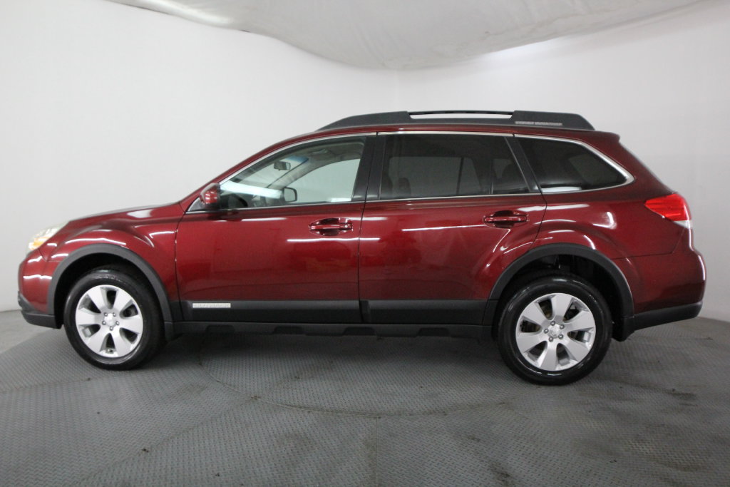 Used 2011 Subaru Outback 2.5i Premium w/ Protection Pkg 1A AWD/4WD image 4