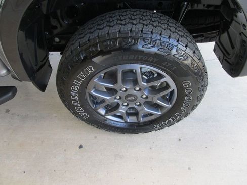 Used 2024 Ford Ranger XLT w/ FX4 Off-Road Package image 9