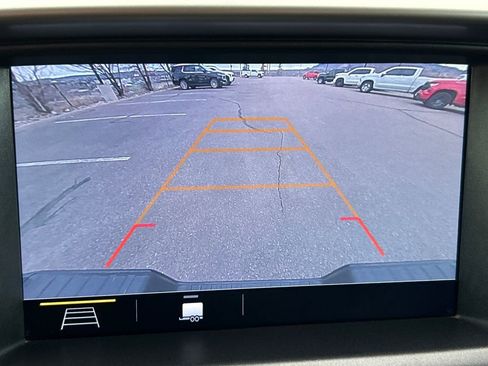 Used 2021 Chevrolet Colorado ZR2 w/ ZR2 Dusk Special Edition image 14