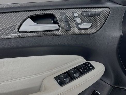 Used 2018 Mercedes-Benz GLE 43 AMG 4MATIC image 19