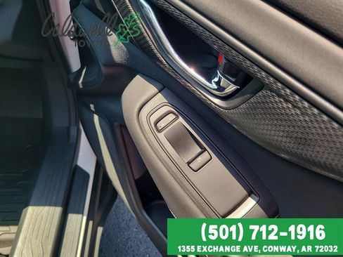 Used 2025 Subaru Outback Premium AWD/4WD image 28