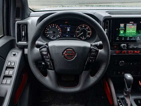 New 2026 Nissan Frontier PRO-4X w/ Pro-4x Convenience Package AWD/4WD image 13