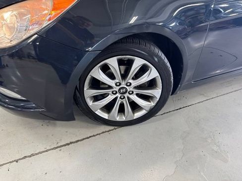 Used 2012 Hyundai Sonata SE w/ Navigation & Sunroof Pkg FWD image 37