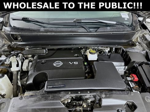 Used 2013 Nissan Pathfinder SV image 30