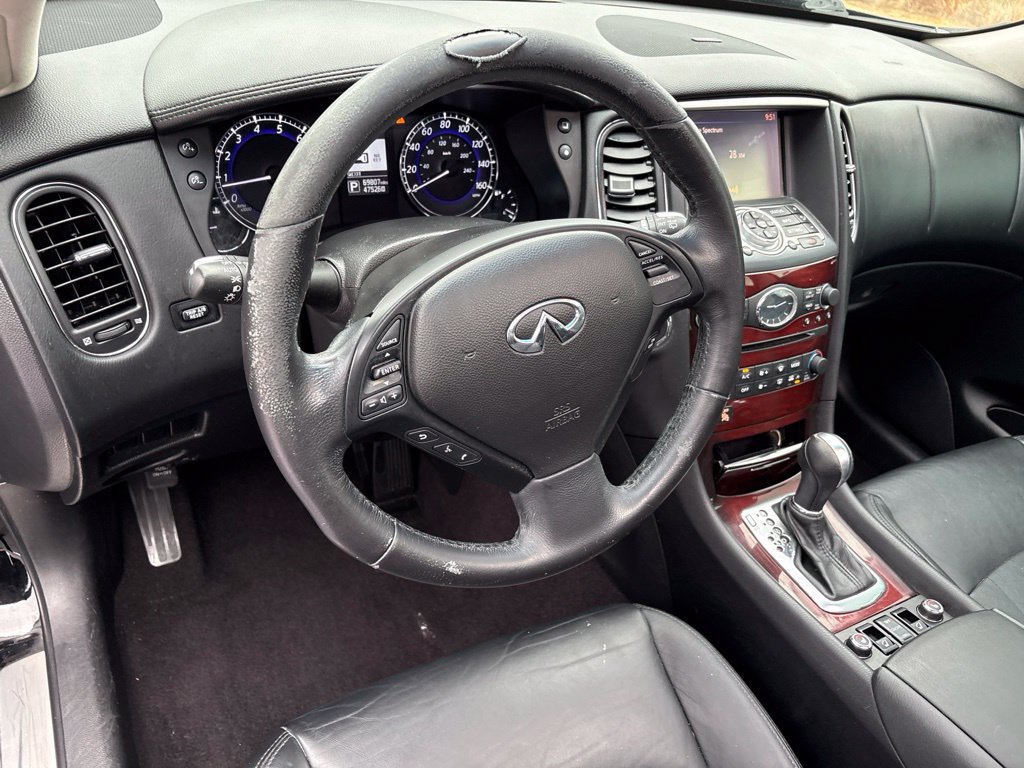 Used 2016 INFINITI QX50 2WD w/ Deluxe Touring Package image 13