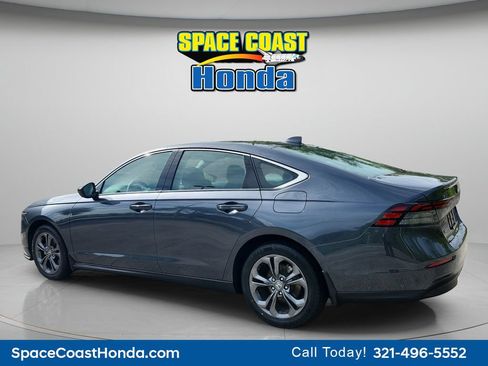 Certified 2023 Honda Accord EX image 9