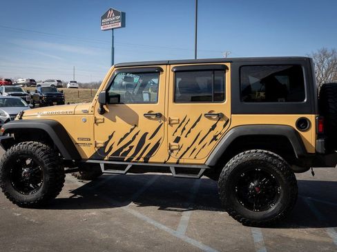 Used 2014 Jeep Wrangler Unlimited Sport w/ Quick Order Package 24S image 19