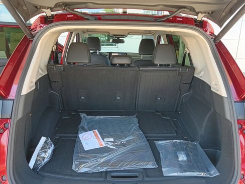 New 2026 Nissan Rogue Platinum w/ Platinum Premium Package AWD/4WD image 15