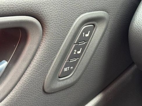 Used 2024 Honda Pilot EX-L image 16