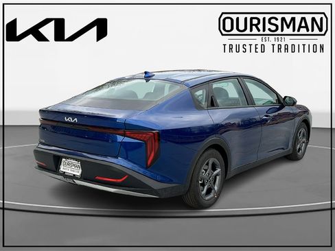 New 2025 Kia K4 LXS image 4