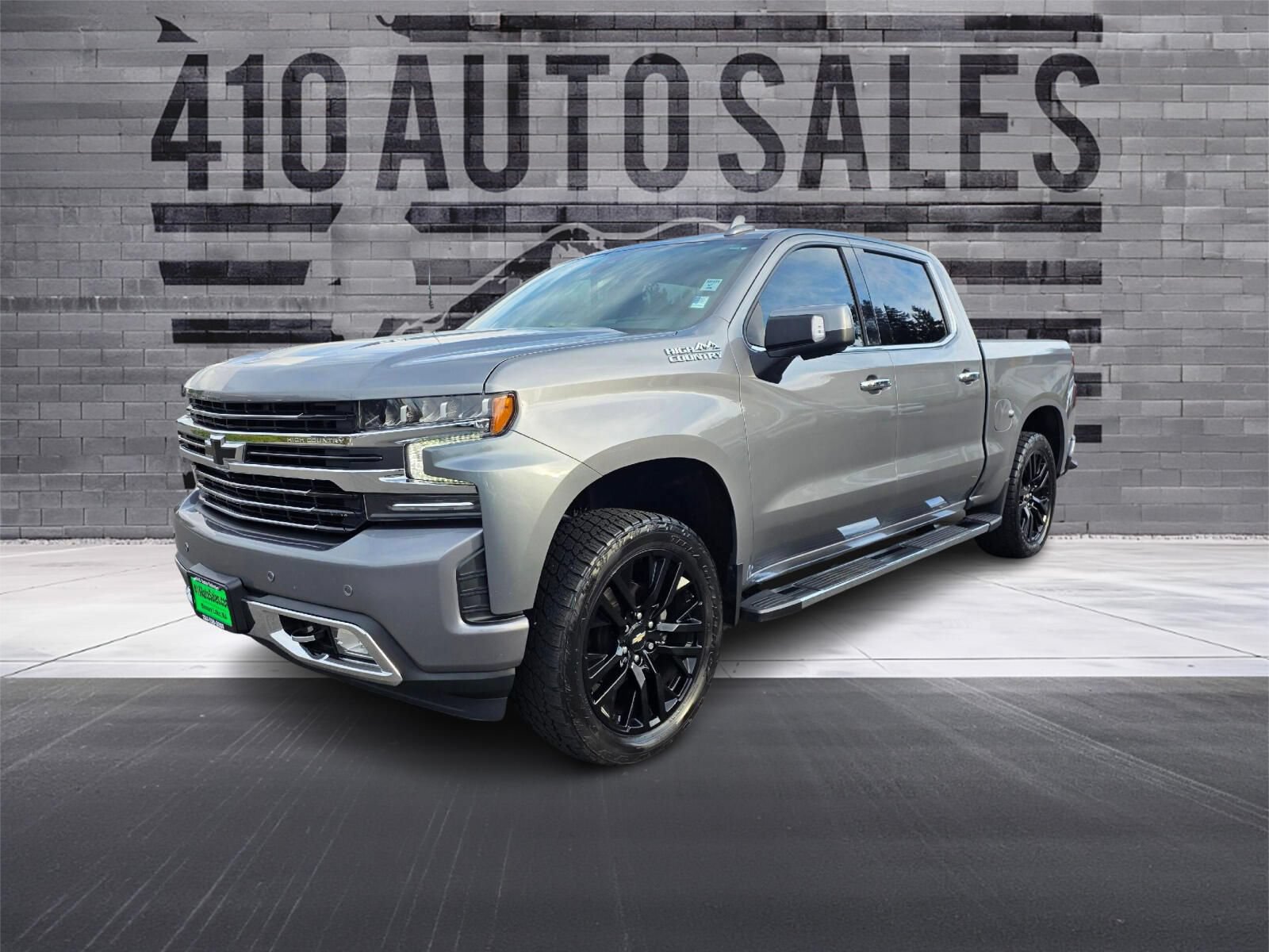 Used 2021 Chevrolet Silverado 1500 High Country w/ Technology Package AWD/4WD image 6