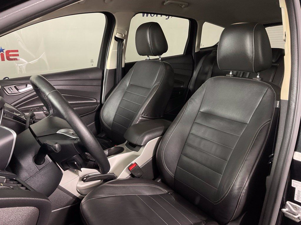 Used 2014 Ford C-MAX SEL w/ Equipment Group 302A FWD image 14