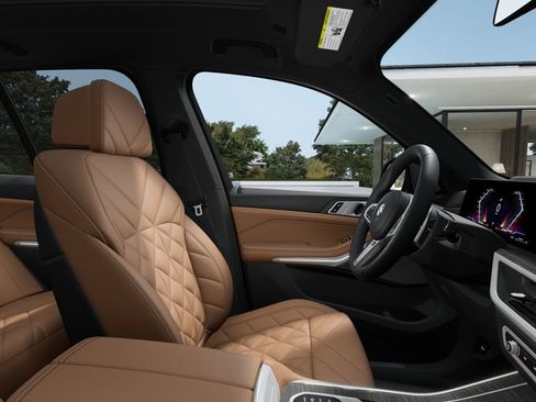 New 2026 BMW X5 xDrive40i w/ M Sport Package AWD/4WD image 9