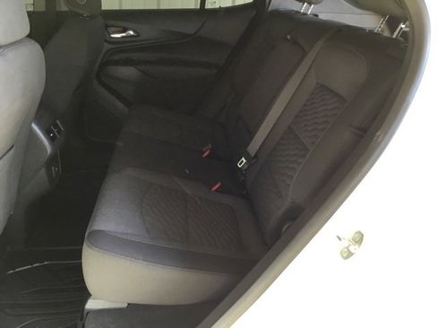 Used 2021 Chevrolet Equinox LT image 37