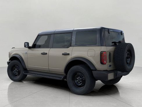 New 2026 Ford Bronco Outer Banks image 4
