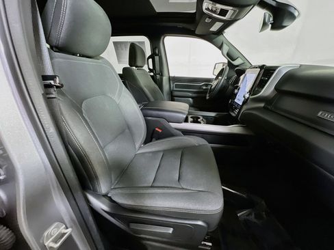 Used 2023 RAM 1500 Big Horn AWD/4WD image 28