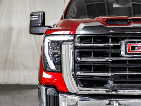 Used 2026 GMC Sierra 2500 SLT AWD/4WD image 40