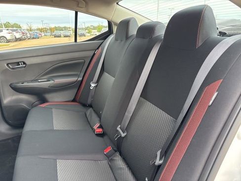 New 2025 Nissan Versa SR image 19