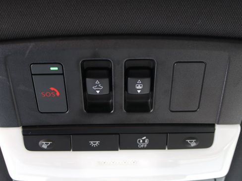 Used 2024 Mitsubishi Outlander SEL AWD/4WD image 12