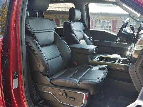 Certified 2024 Ford F250 Lariat w/ Lariat Ultimate Package AWD/4WD image 33