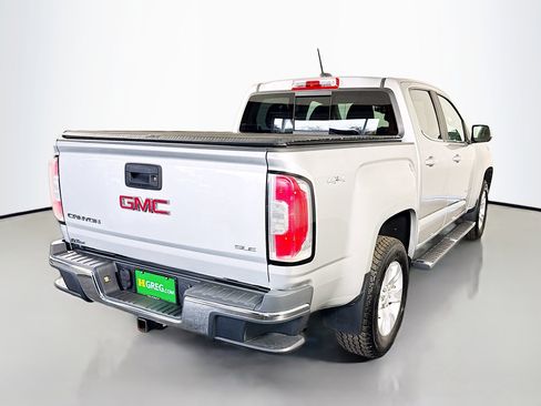 Used 2017 GMC Canyon SLE image 10