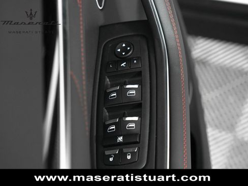 New 2024 Maserati Levante GT Ultima AWD/4WD image 21