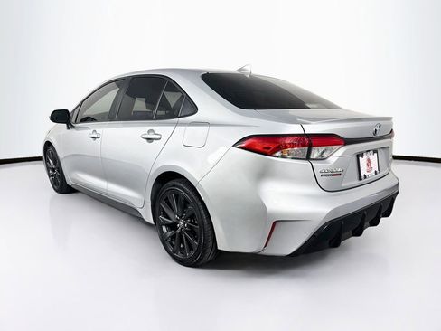 Used 2024 Toyota Corolla SE FWD image 7
