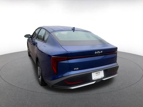 Used 2025 Kia K4 LXS image 11