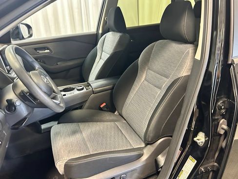 Used 2023 Nissan Rogue SV AWD/4WD image 18