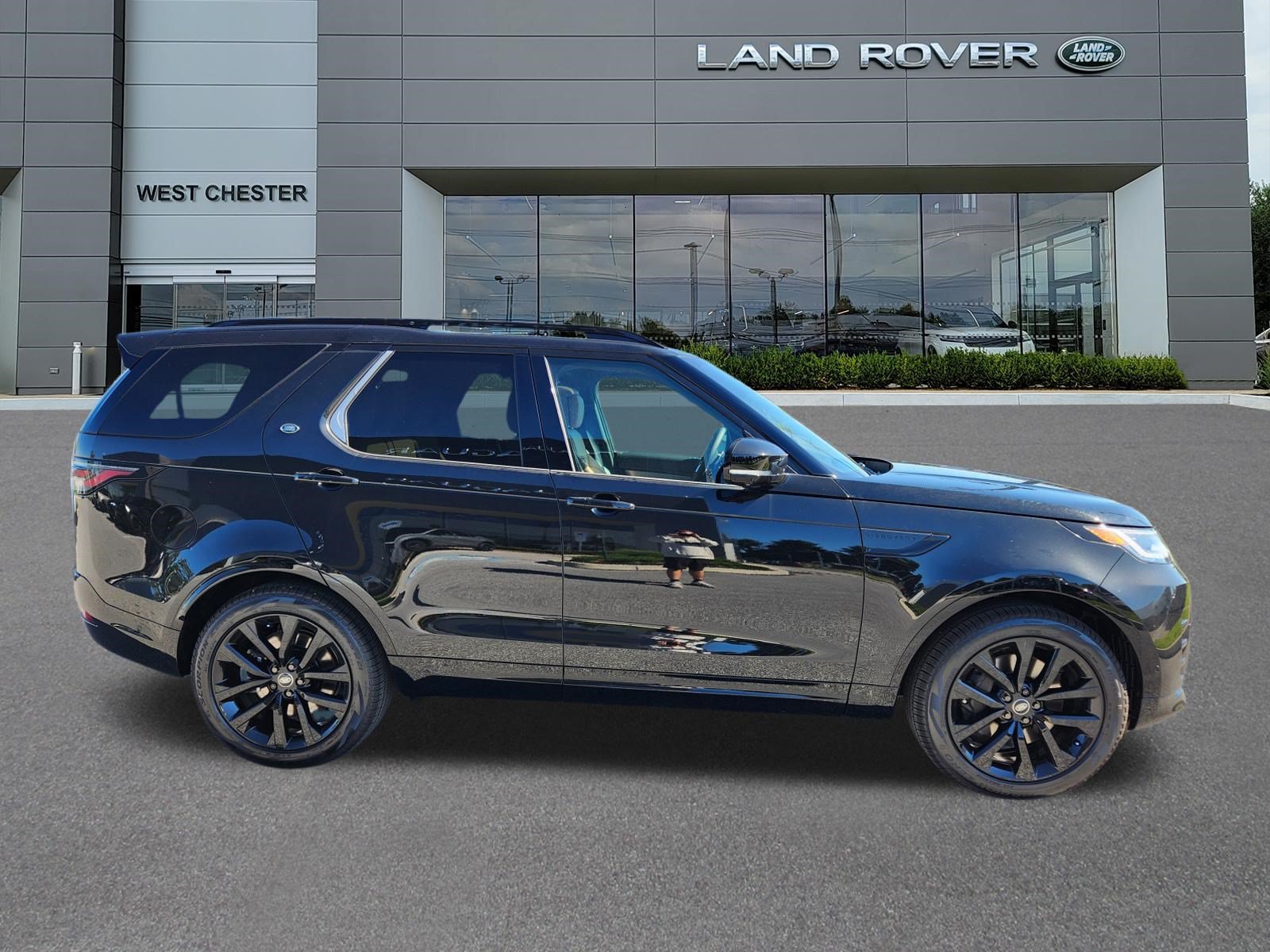 New 2026 Land Rover Discovery Limited Edition AWD/4WD image 6