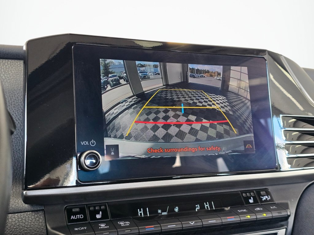 Used 2025 Toyota Camry LE w/ Convenience Package FWD image 27