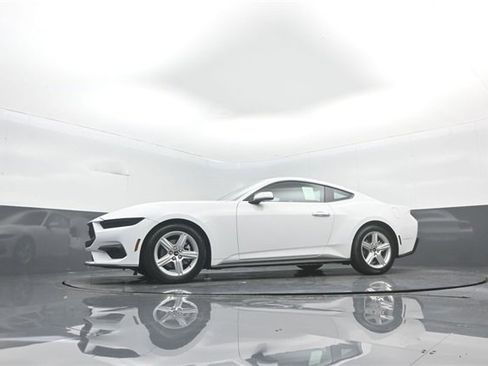 New 2026 Ford Mustang Coupe image 27