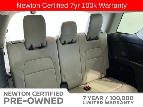 Used 2023 Nissan Pathfinder SL FWD image 21