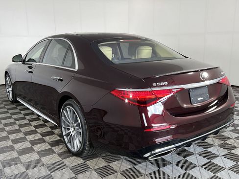 Certified 2023 Mercedes-Benz S 580 4MATIC Sedan image 19