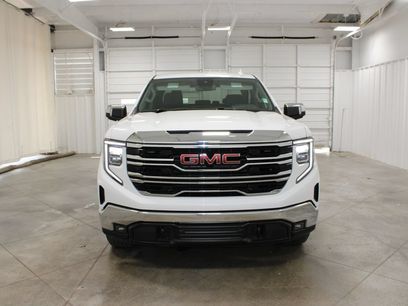 Used 2025 GMC Sierra 1500 SLT