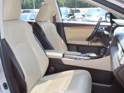 Used 2018 Lexus RX 350 AWD w/ Premium Package image 35