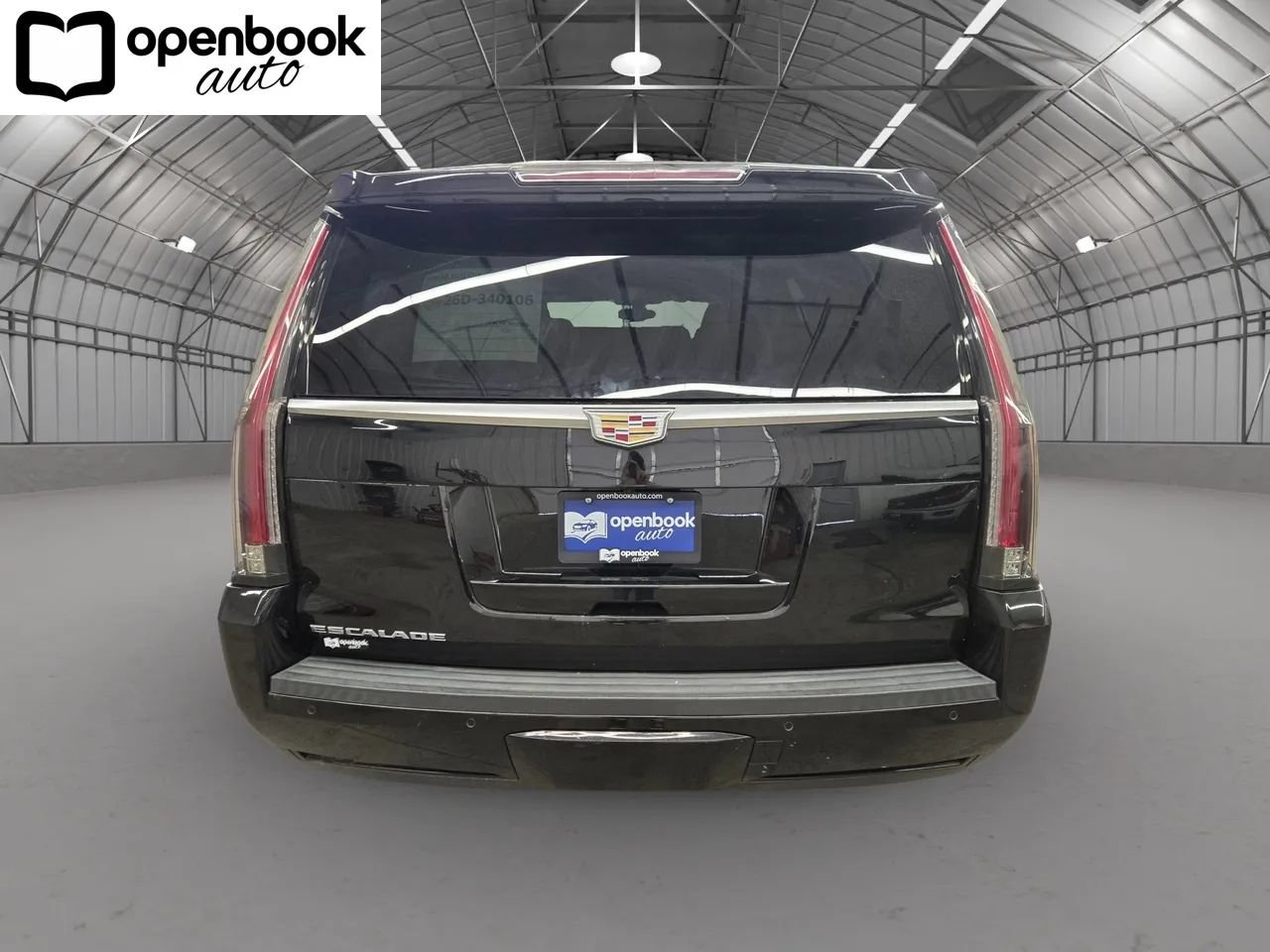 Used 2018 Cadillac Escalade 4WD image 6