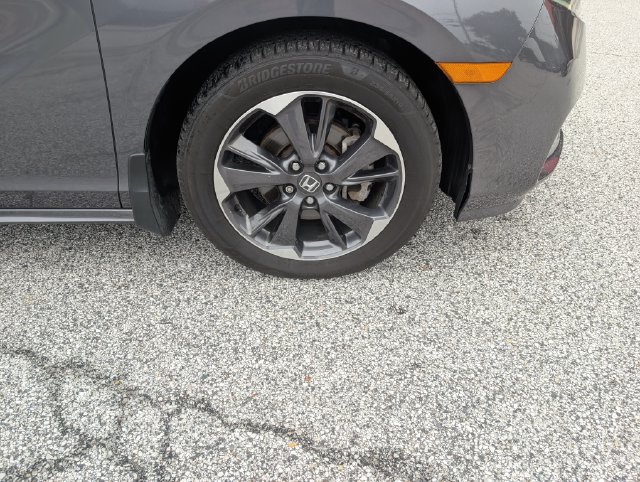 Used 2023 Honda Odyssey Elite image 9