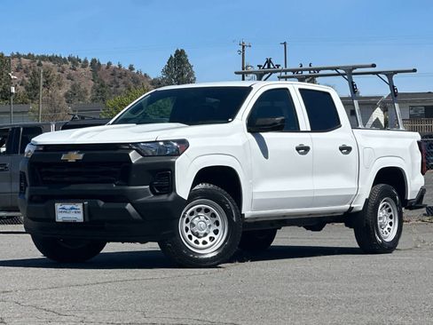 Used 2023 Chevrolet Colorado W/T RWD image 1