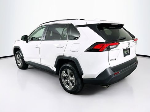 Used 2025 Toyota RAV4 XLE image 5